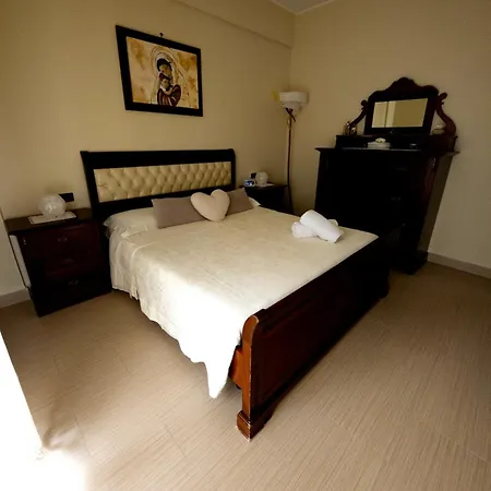 La Casa Di Ady Apartment Palermo